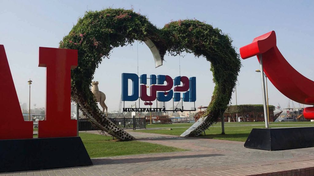 Sign makers in dubai